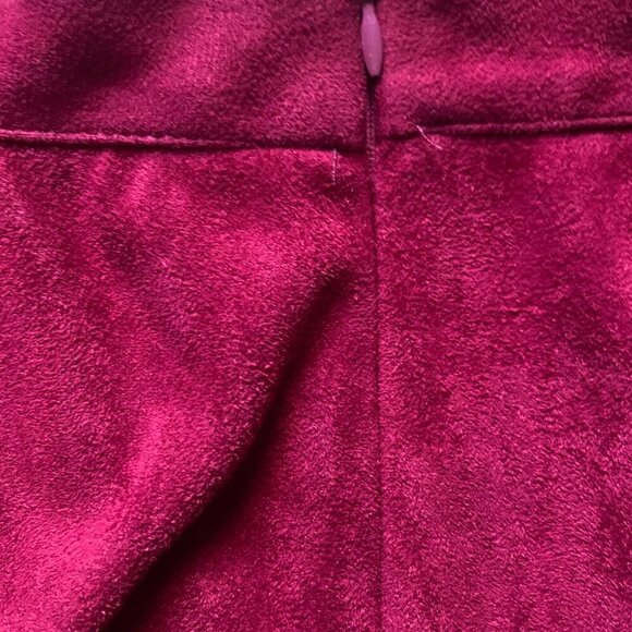 Lily Morgan Red Suede-Look Skirt Women’s M Mini Cutout Hem - Picture 9 of 9